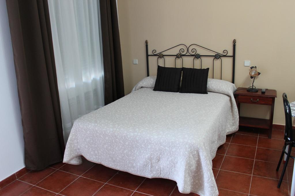 Hostal Restaurante "El Cercao" Sauca Room photo
